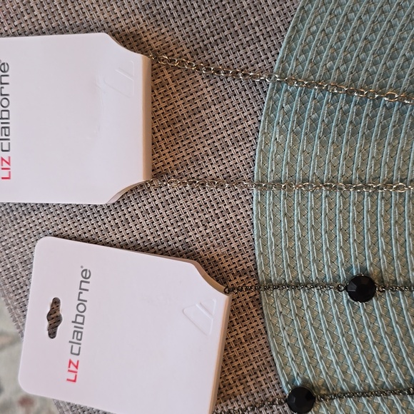 LIZ CLAIBORNE WOMEN'S FASHION JEWELRY BUNDLE OF 2 LONG NECKLACES - Picture 7 of 12